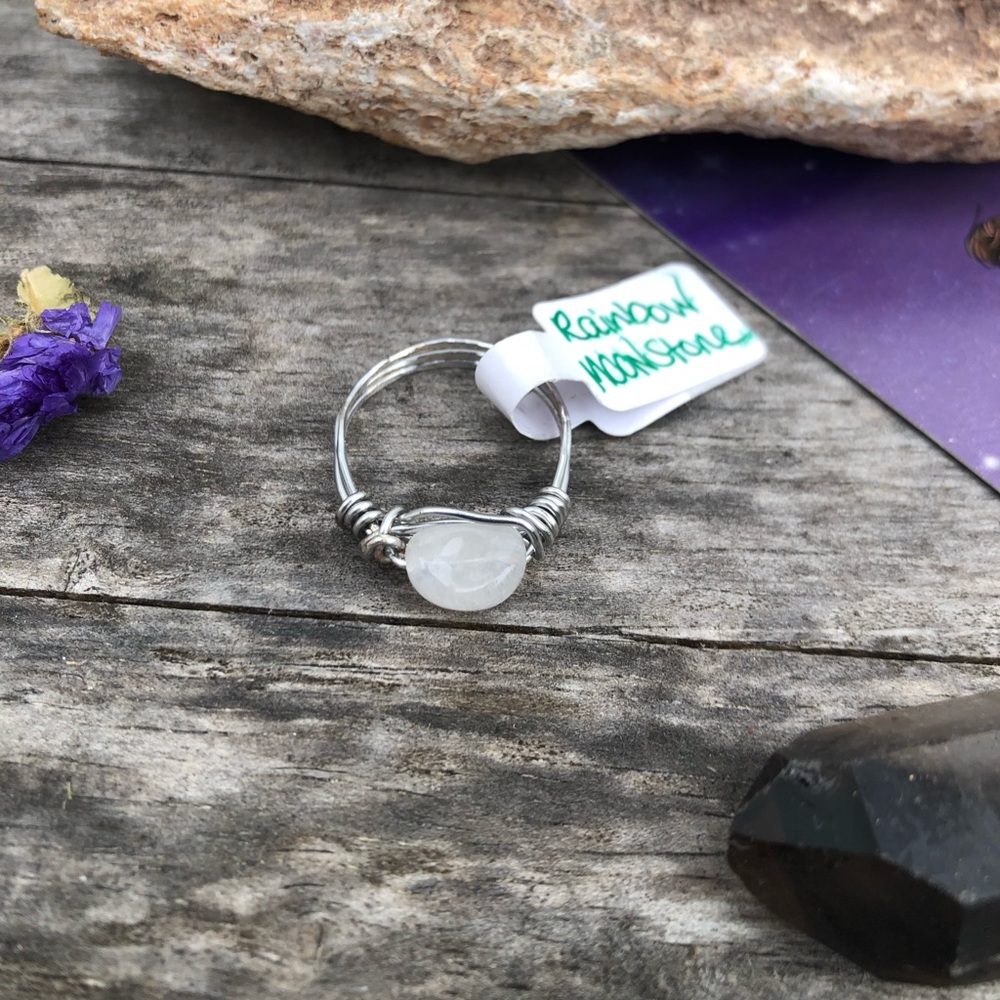 Rainbow Moonstone Irregular Beaded Wire Wrapped Ring - Size 8.5 - Picture 7 of 14